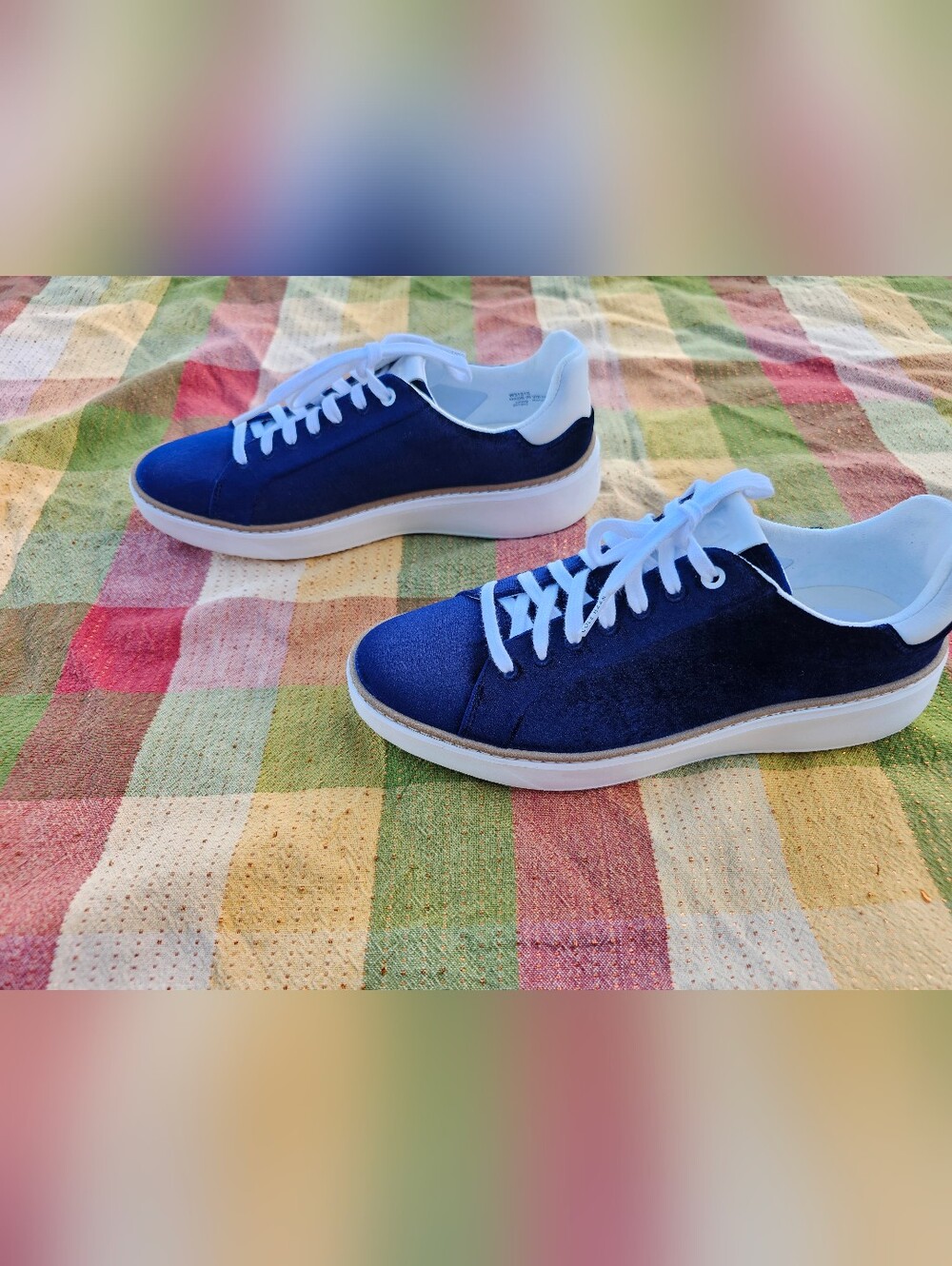 Cole Haan GrandPro Navy Velvet Fashion Sneakers White Sole Women's Size 9B - Picture 6 of 11